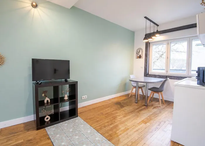 Le Pic-paris 招待所 3*