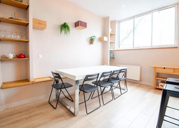 Le Pic-paris Guest house