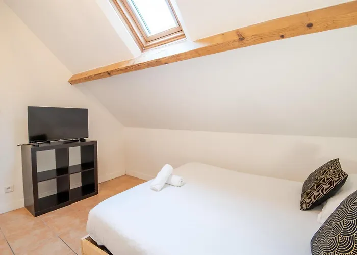 Le Pic-paris Guest house